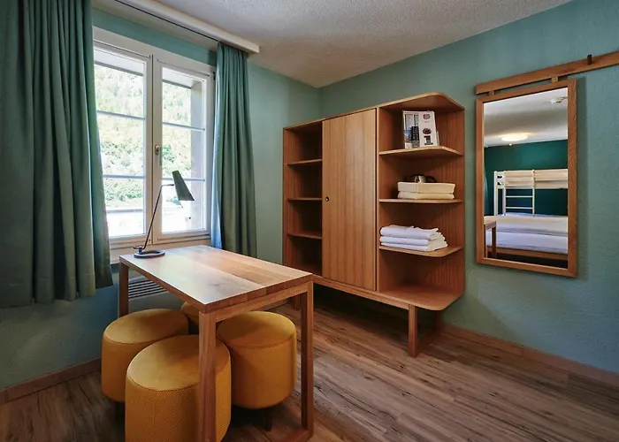 Hotel 5Th Floor Basic Rooms - Shared Bathrooms 2*