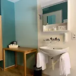 5th Floor Basic - Shared Bathrooms
