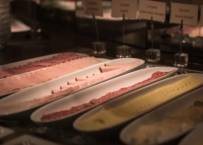 Ξενοδοχείο 5th Floor Basic - Shared Bathrooms 2*